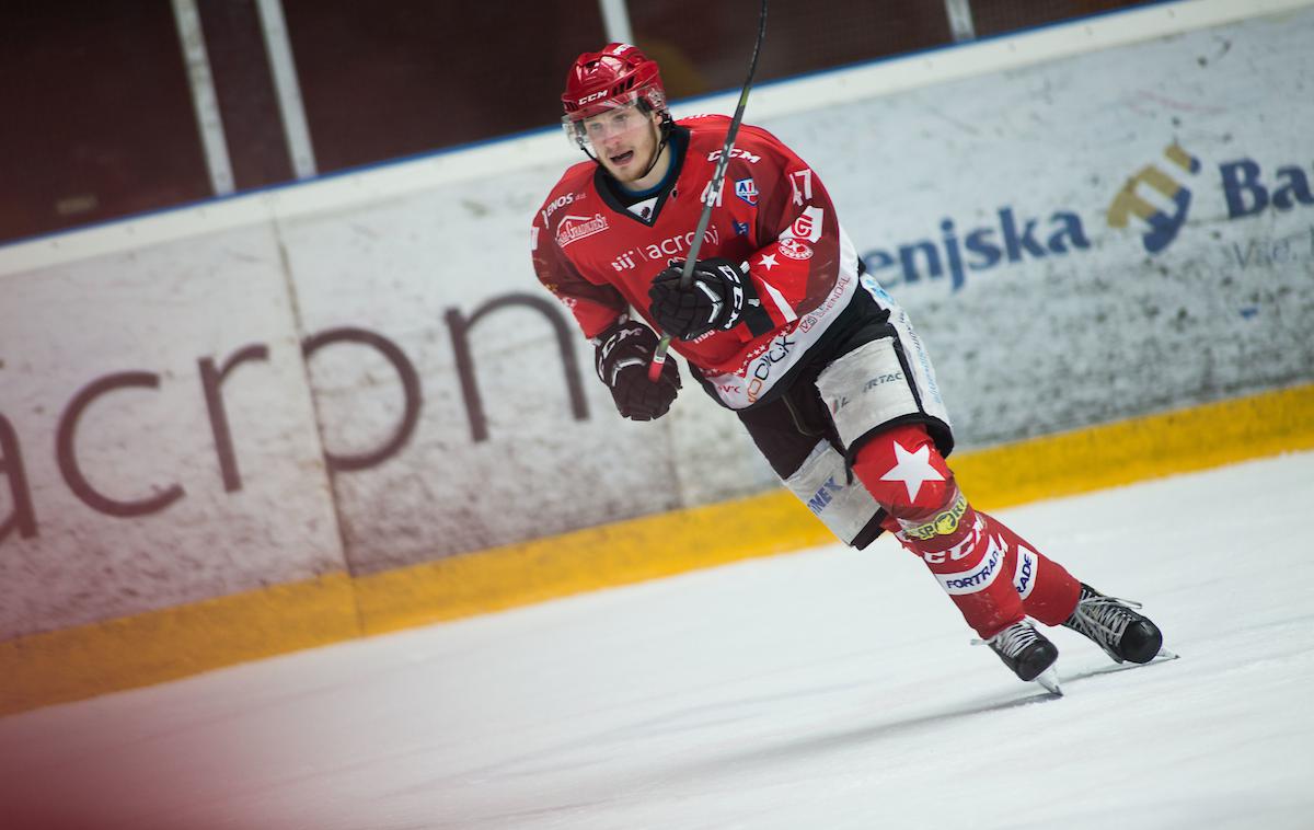 Gašper Glavič | Gašper Glavič si je prislužil sedem tekem prepovedi igranja. | Foto Peter Podobnik/Sportida