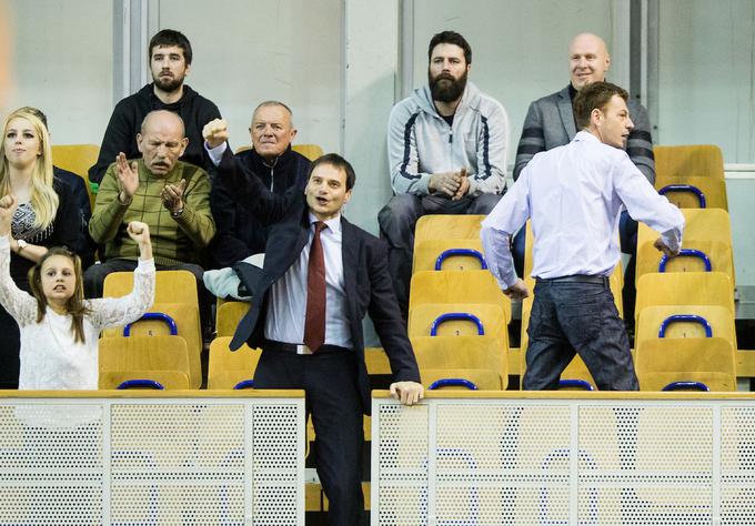 Direktor Matevž Zupančič ima kljub blokiranemu računu veliko dela. | Foto: Vid Ponikvar