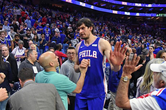 Boban Marjanović | Boban Marjanović menja klube kot po tekočem traku. Od leta 2015 bo Dallas še četrti v ligi NBA, | Foto Reuters