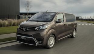 Ne hibridni, Toyota ima električni kombi #foto