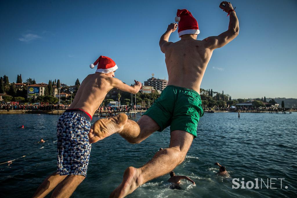 Novoletni skok v morje Portorož