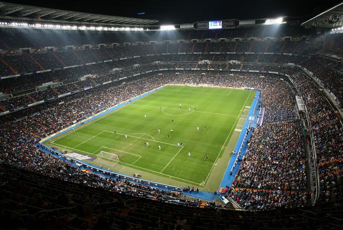 Beli baletniki so zadnjič na "starem" stadionu Santiago Bernabeu nastopili pred osmimi meseci, ko je Real na velikem derbiju odpravil Barcelono z 2:0. | Foto: Guliverimage/Getty Images