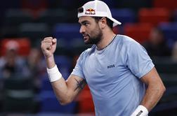 Berrettini na Dunaju izločil petopostavljenega Američana