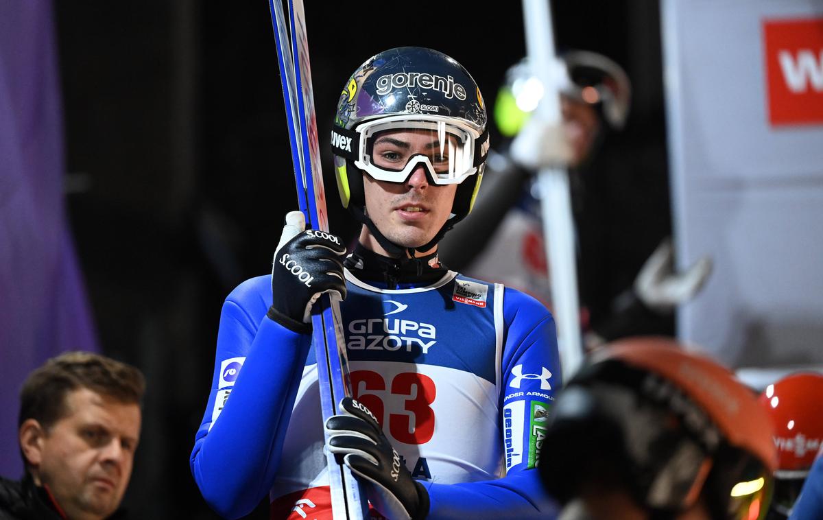 Wisla Timi Zajc | Timi Zajc je na treh trening skokih vknjižil tretje, četrto in 13. mesto. | Foto Guliver Image