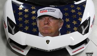 Lamborghini aventador, ki bo peljal portret Donalda Trumpa prek ZDA