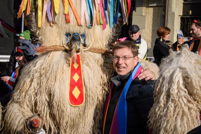 Pustni karneval na Ptuju, ki si ga je ogledal tudi predsednik vlade Miro Cerar. | Foto STA