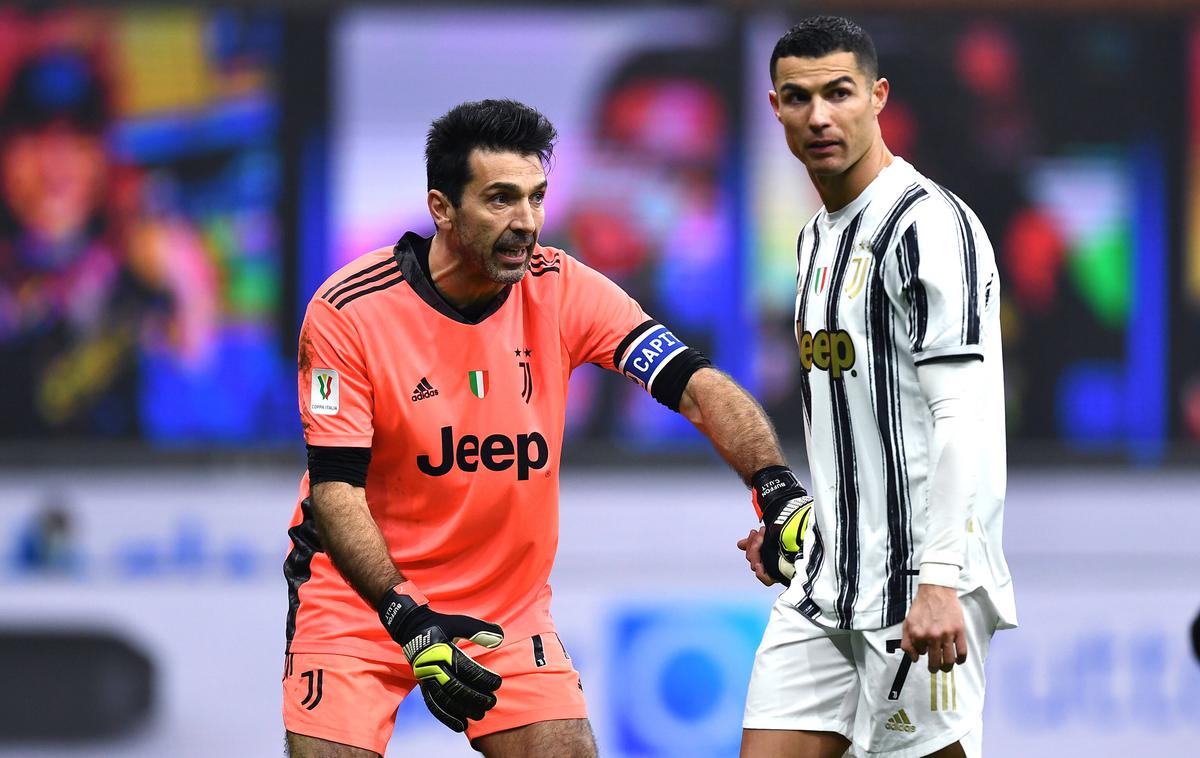 Buffon Ronaldo | Kdo so po mnenju legendarnega italijanskega nogometnega vratarja Gianluigija Buffona najboljši vratarji na svetu?   | Foto Guliver Image