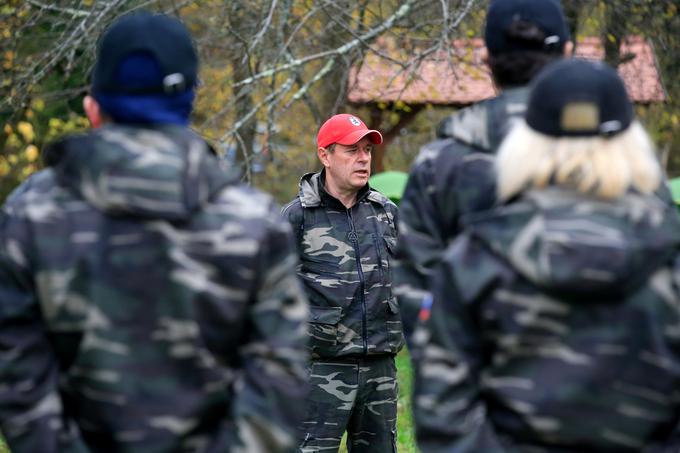 Šiško naj bi prišel na slovesnost z namenom, da ga policija aretira. | Foto: Reuters