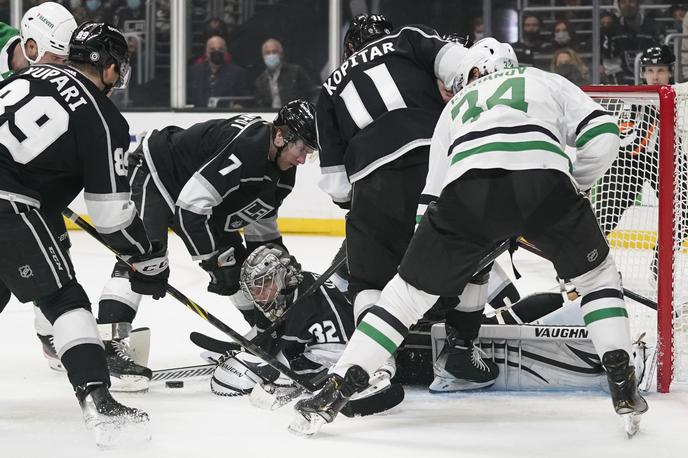 Anže Kopitar | Anže Kopitar je s Kralji slavil zmago s 4:0 nad Dallas Stars. | Foto Guliverimage