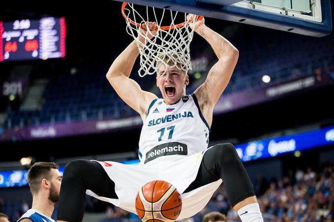 "Težko je predvidevati. Ni še bil na naboru lige NBA. Težko je razmišljati o tem. Luka tudi ne govori dosti o tem, ampak izpostavlja, da je član Real Madrida in da je tu zadovoljen."  | Foto: Vid Ponikvar