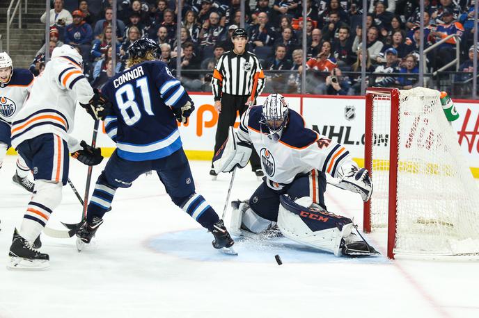 Edmonton Oilers | Hokejisti Edmontona so pred domačimi navijači izgubili z 0:1 po kazenskih strelih in se še ne bodo prebili na vrh zahodne konference. | Foto Reuters