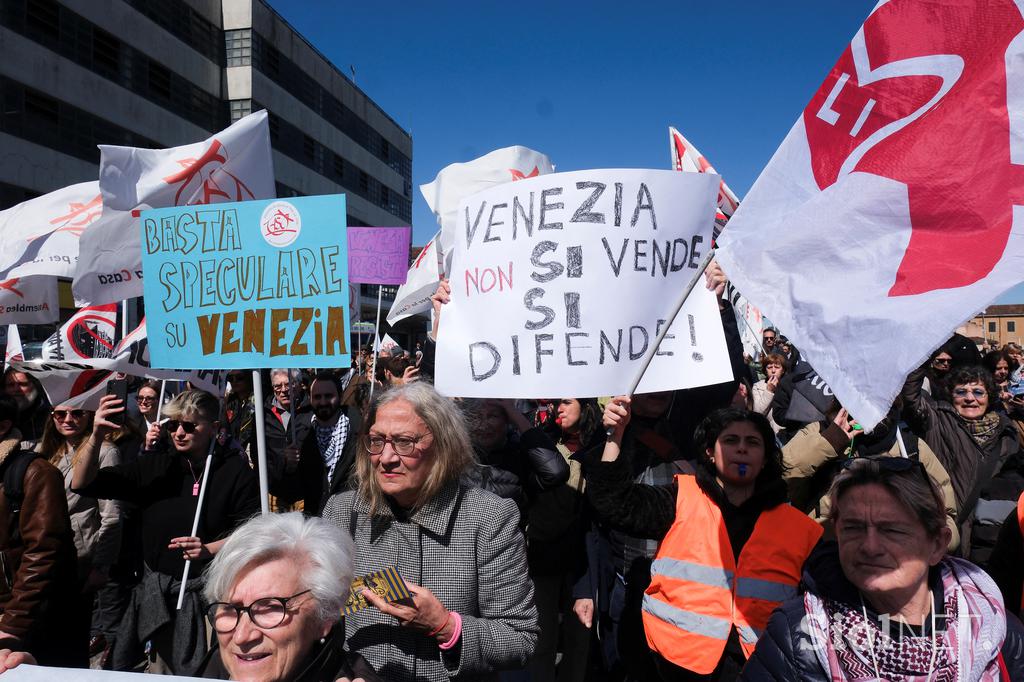 Protest v Benetkah proti vstopnini