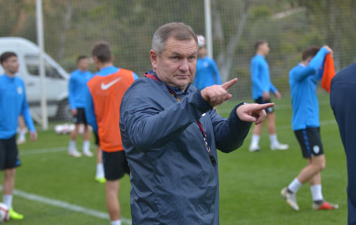 Slovenska nogometna reprezentanca Trening Španija | Matjaž Kek je vodil trening slovenske reprezentance prvič po dobrih sedmih letih. | Foto nzs.si