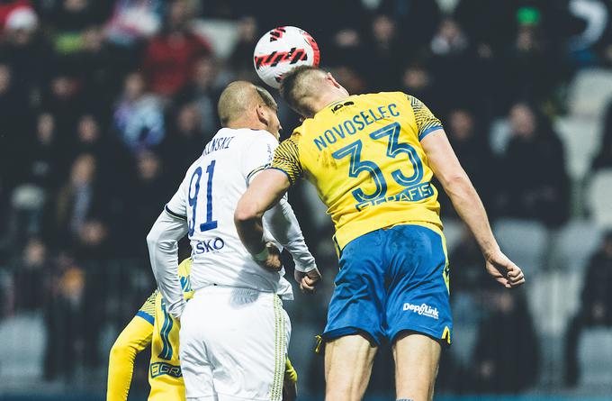 Koper bo v 25. krogu v nedeljo gostoval v Sežani, Maribor pa bo gostil Bravo. | Foto: Vid Ponikvar/Sportida