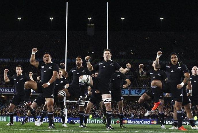 "All blacks" vendarle v črnih dresih