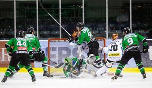 Rokade v peterkah in krizni sestanek obrodili sadove