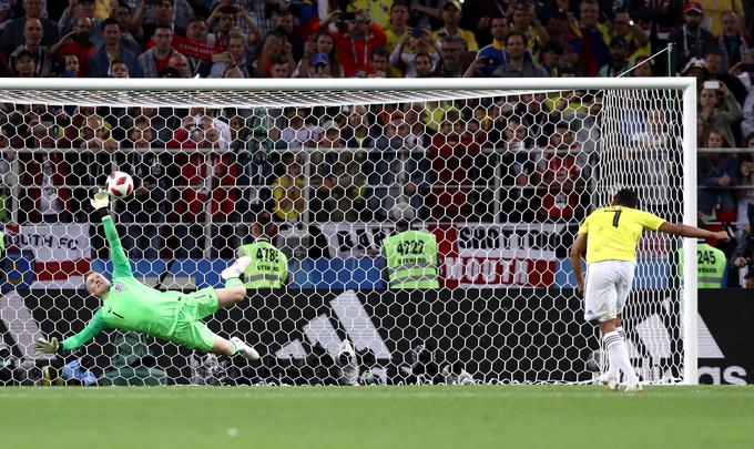 Pickford je ubranil peto enajstmetrovko, ki jo je v osmini finala streljal Kolumbijec Carlos Bacca. | Foto: Getty Images