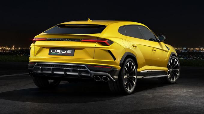 Avto je zvest tradicionalno drzni, vpadljivi in izjemno dinamični podobi Lamborghinija. Urus ohranja razmerje dveh tretjin karoserije in tretjine oken ostalih superšportnih modelov. | Foto: Lamborghini