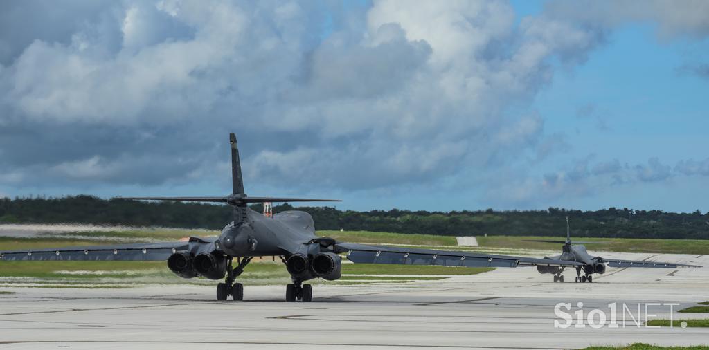 bombnik B-1B, bombnik