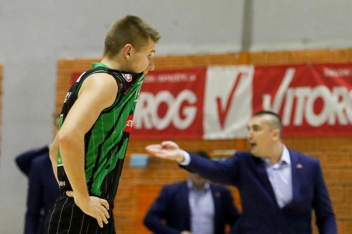 Blaž Mesiček | Blaž Mesiček je bil s 15 točkami drugi najboljši strelec Olimpije, ki je izgubila po podaljšku. | Foto ABA liga