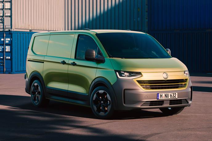 Volkswagen transporter | Volkswagen transporter - kombi s Fordove zasnove je dolg vsaj 5.050 milimetrov. | Foto Volkswagen