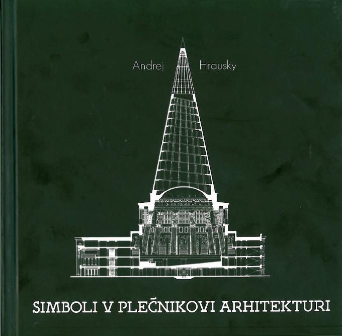 V novem delu se arhitekt in umetnostni zgodovinar Andrej Hrausky posveča prebiranju simbolike v Plečnikovi arhitekturi v njegovih uresničenih projektih v Ljubljani. Simboliko je oblikovalec knjige Miran Mohar vnesel tudi v njen format, ki je v dimenzijah rimskega tlakovca, kar pa postavlja povezano s Plečnikovo navezovanje na antično arhitekturo. Na naslovnici je nerealiziran Plečnikov načrt slovenskega parlamenta iz leta 1947, ki ga je sam imenoval Katedrala svobode.  | Foto: 