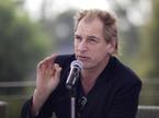 Julian Sands