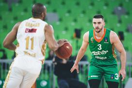 Cedevita Olimpija Umano Reyer.