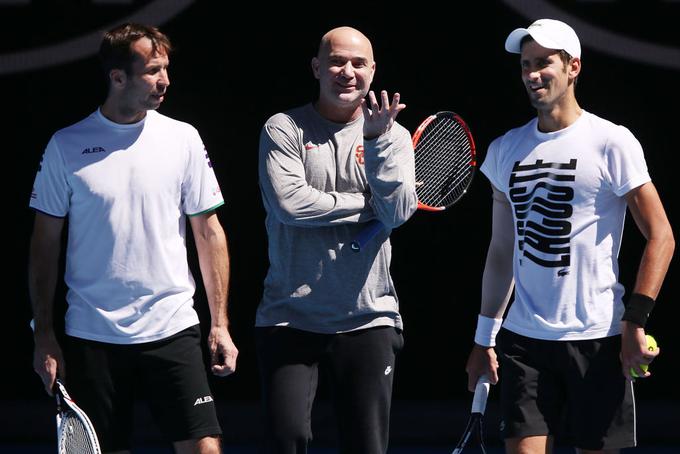 Novak Đoković se bo glede prihodnosti pogovoril s svojo ekipo. | Foto: Guliverimage/Getty Images