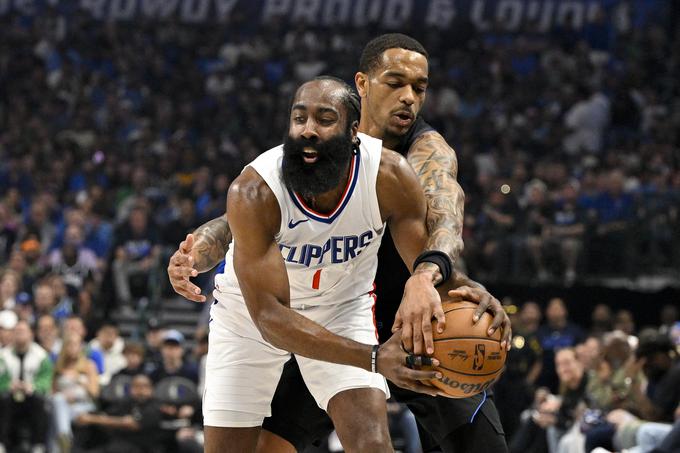 James Harden je sklenil novo dvoletno pogodbo z ekipo Los Angeles Clippers. | Foto: Reuters