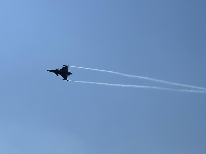 Prelet madžarskega lovca saab JAS-39 gripen | Foto: Gregor Pavšič