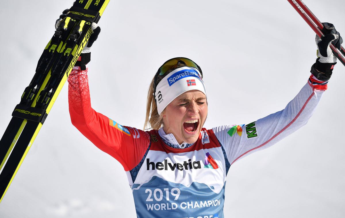 Therese Johaug | Therese Johaug na kraljevski razdalji ni imela prave konkurence. Najbližjo zasledovalko, rojakinjo Heidi Weng je ugnala za več kot dve minuti in pol. | Foto Guliverimage