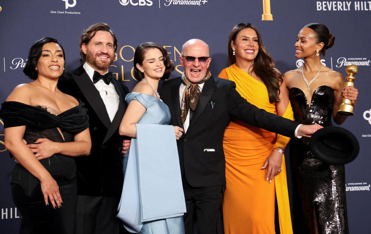 Zlati globusi | Adriana Paz, Edgar Ramirez, Selena Gomez, Jacques Audiard, Karla Sofia Gascon in Zoe Saldana slavijo uspeh filma Emilia Perez na Zlatih globusih. | Foto Reuters