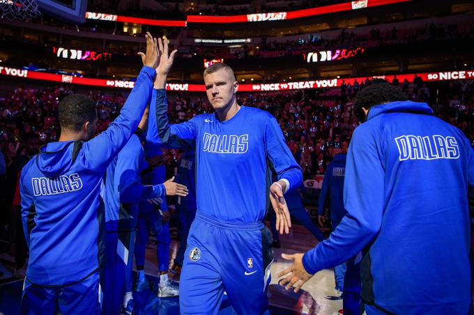 Kristpas Porzingis bo eden od stebrov igre Dallasa. | Foto: Reuters