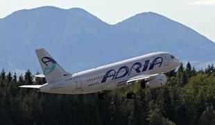 Adria Airways za zdaj ohranja licenco za letenje