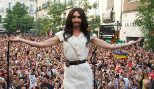 Conchita Wurst: Nisem transseksualec, ampak moški! (video)