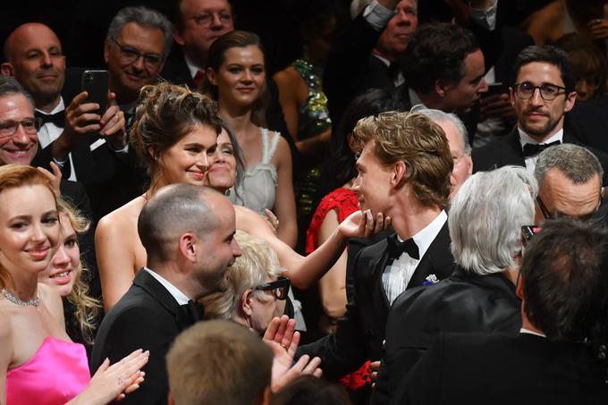 Kaia Gerber in Austin Butler ob premieri filma Elvis na filmskem festivalu v Cannesu leta 2022 | Foto: Guliverimage