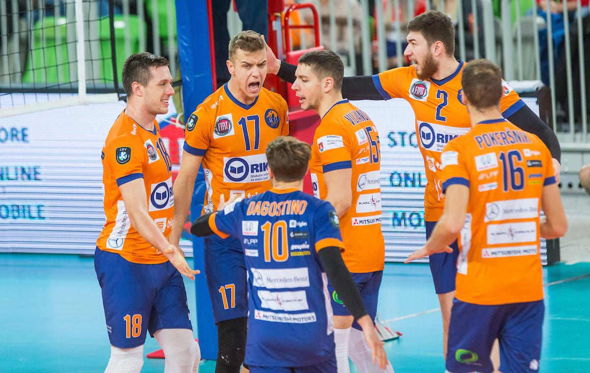 ACH Volley Ljubljana : Fakel Novy Urengoy | ACH Volley se prebuja in niza zmago za zmago. | Foto Žiga Zupan/Sportida