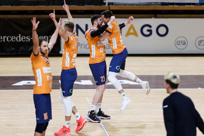 ACH Volley Calcit Volley | ACH Volley bo v finalu lovil še 17. zaporedni državni naslov. | Foto Vid Ponikvar