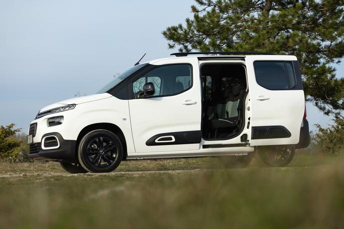 Citroen Berlingo | Potniški citroen berlingo v Sloveniji še naprej tudi s klasičnim motorjem, a obvezna bo vgrajena pregradna mreža. | Foto Žiga Intihar