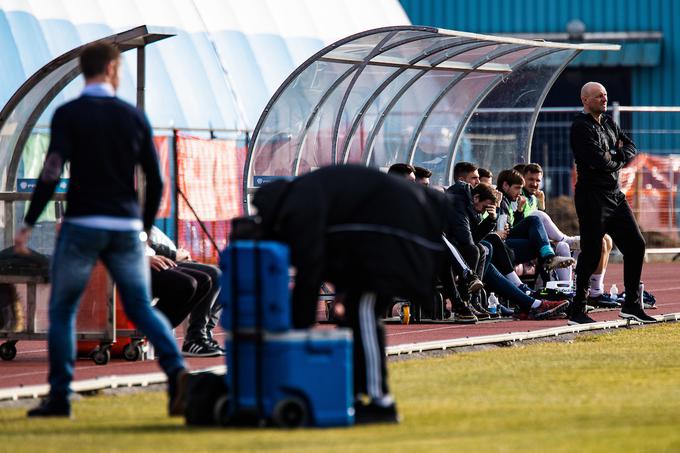 Velenjčani so v pomlad vstopili s porazom v Kranju. Še nikoli, odkar nastopajo v 1. SNL, niso tako dolgo ostali brez zmage. | Foto: Grega Valančič / Sportida