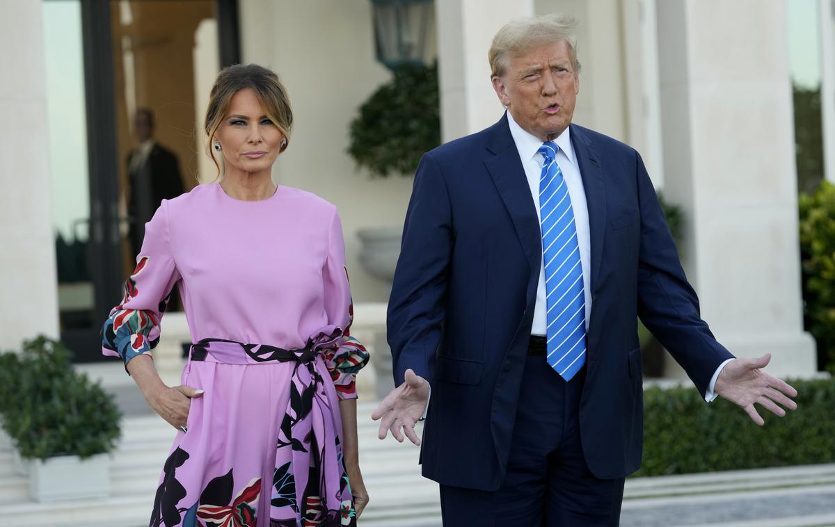 Donald in Melania Trump | Sojenje je bilo za Melanio "zelo težko," saj je "morala prebirati vse to sranje", je v intervjuju, ki ga je danes predvajala televizija Fox, dejal Trump. | Foto Guliverimage