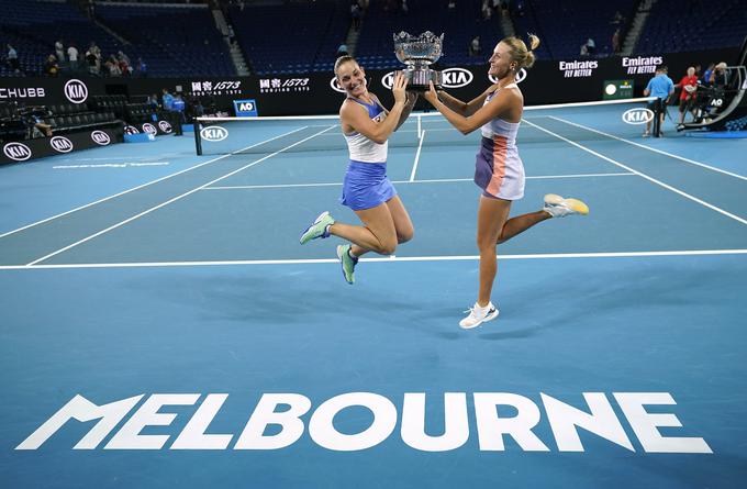 Timea Babos Kristina Mladenović | Foto: Reuters