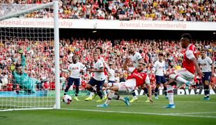 Arsenal od 0:2 do točke proti Tottenhamu