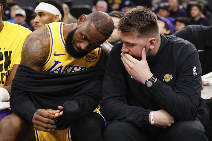 Luka Dončić LeBronJames | Luka Dončić in LeBron James bosta predvidoma prvič zaigrala skupaj v ponedeljek, ko Lakers igrajo z Utah Jazz. | Foto Guliverimage