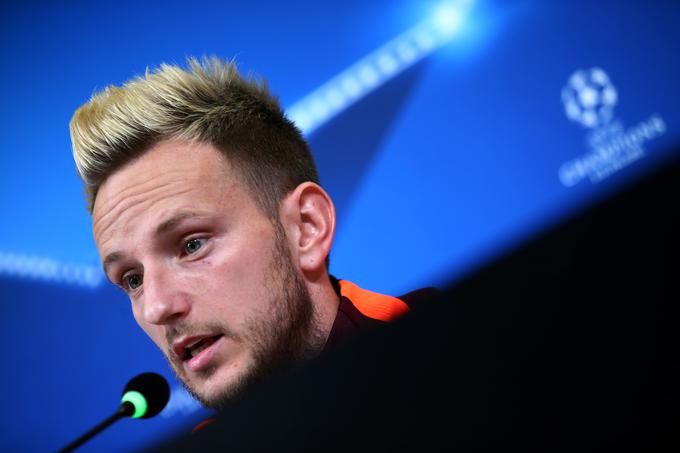 Ivan Rakitić zelo spoštuje belgijskega zvezdnika Edena Hazarda. Zaveda se tudi, da ima Chelsea z medsebojnih srečanj boljše razmerje od Barcelone. | Foto: Reuters