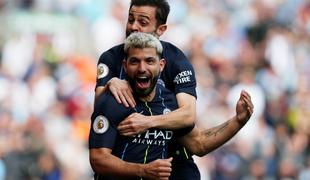 Manchester City ne popušča, derbi med Unitedom in Chelseajem brez zmagovalca