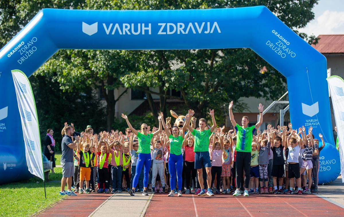 Množični tek | Atletska zveza Slovenije je tudi letos pripravila množično akcijo, s katero spodbuja otroke k prvim atletskim korakom. | Foto Peter Kastelic/AZS