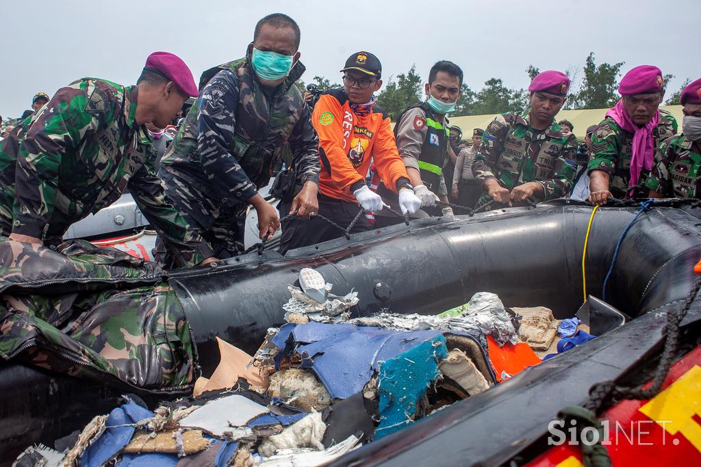 Indonezija iskanje letala