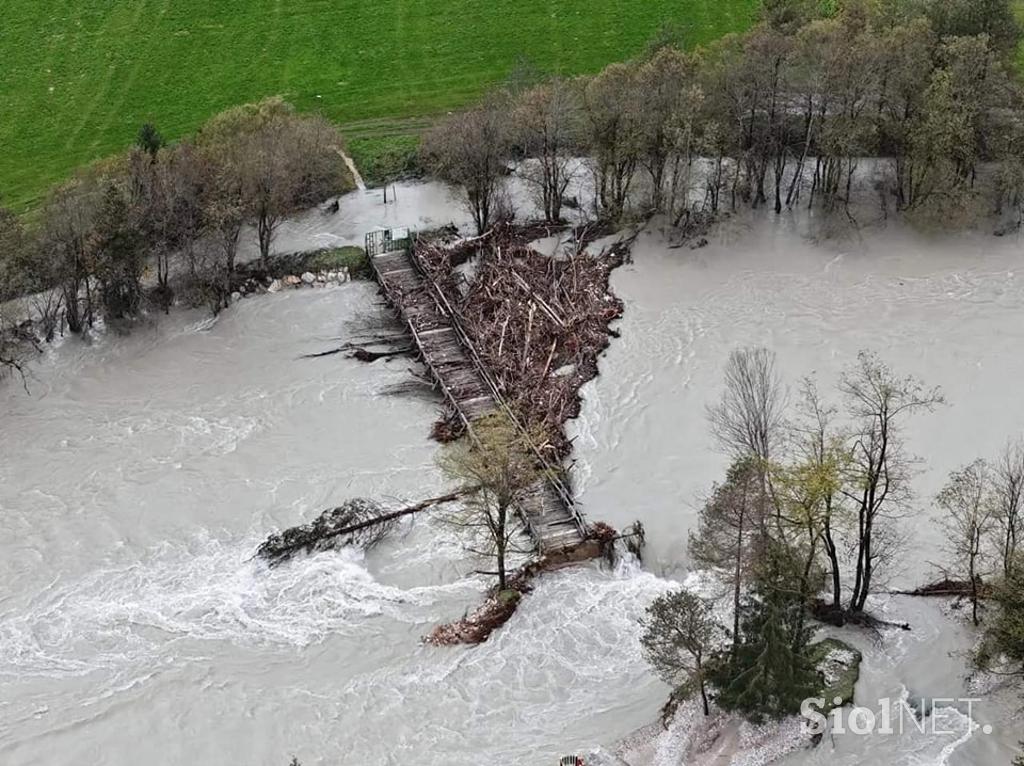 Kamp Šobec. Poplave.